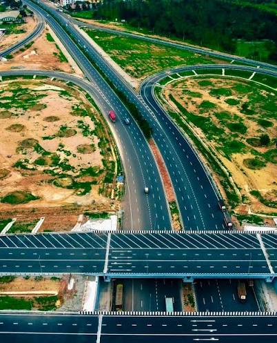 Bareilly-Mathura-Hathras Expressway near Shri Vrinda Gokulam